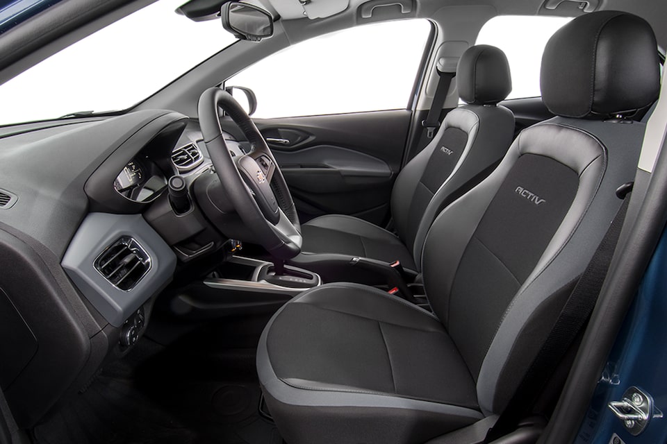 Chevrolet Onix Activ - Interior de tu auto offroad