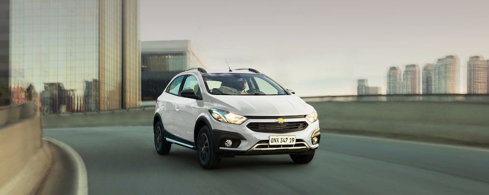 Chevrolet Onix Activ - Auto Offroad Paraguay