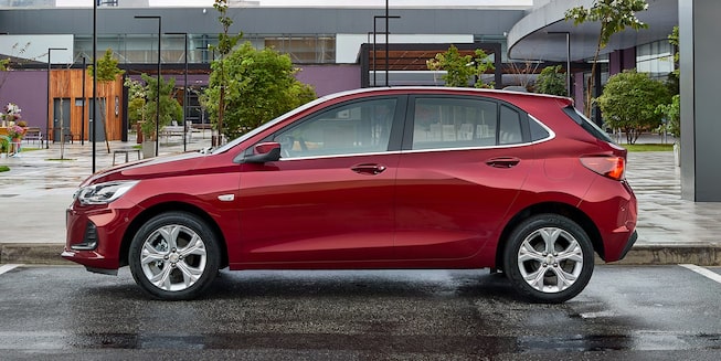 Chevrolet Onix -  Lateral de tu Auto Hatchback